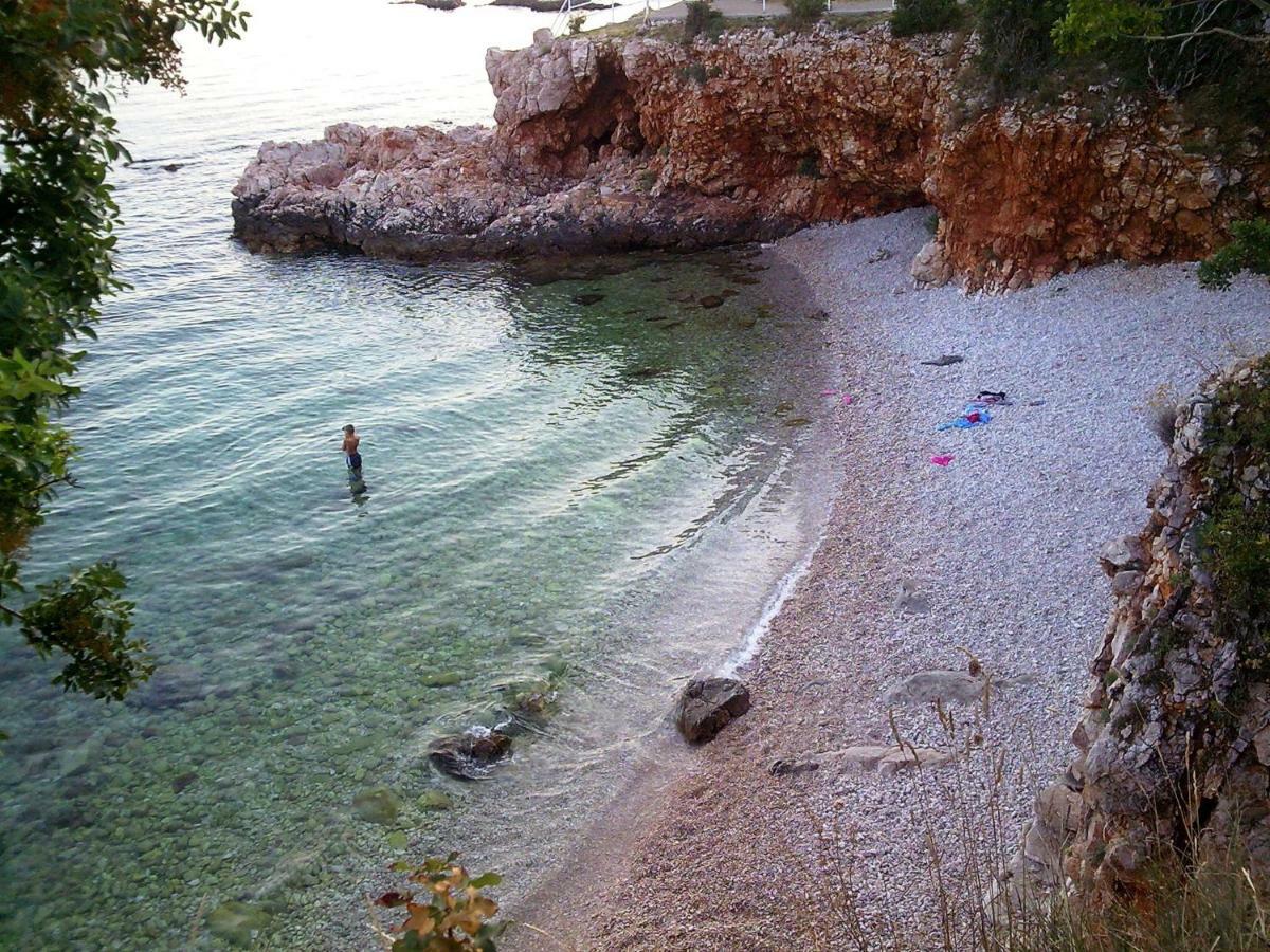 Apartmani Irena Novi Vinodolski Bagian luar foto