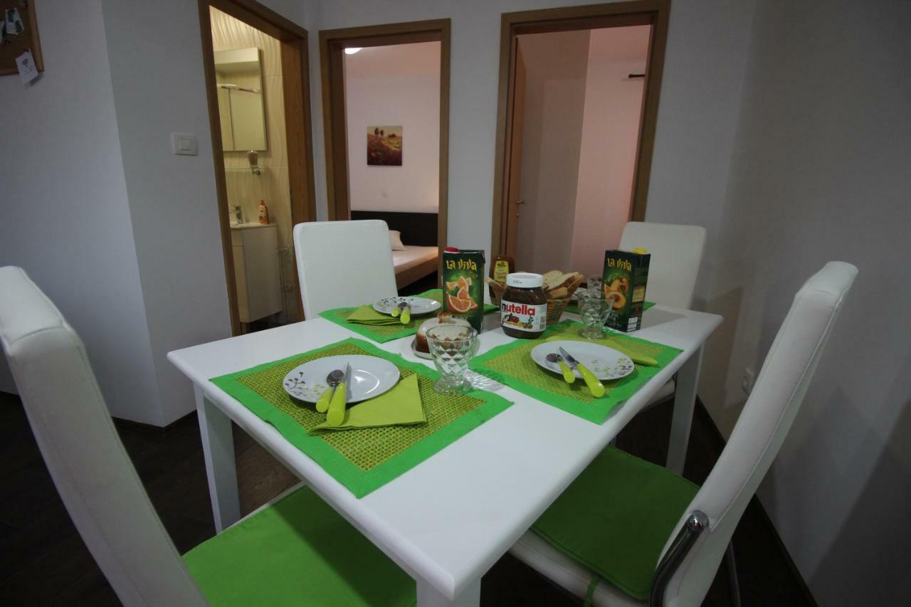 Apartmani Irena Novi Vinodolski Bagian luar foto