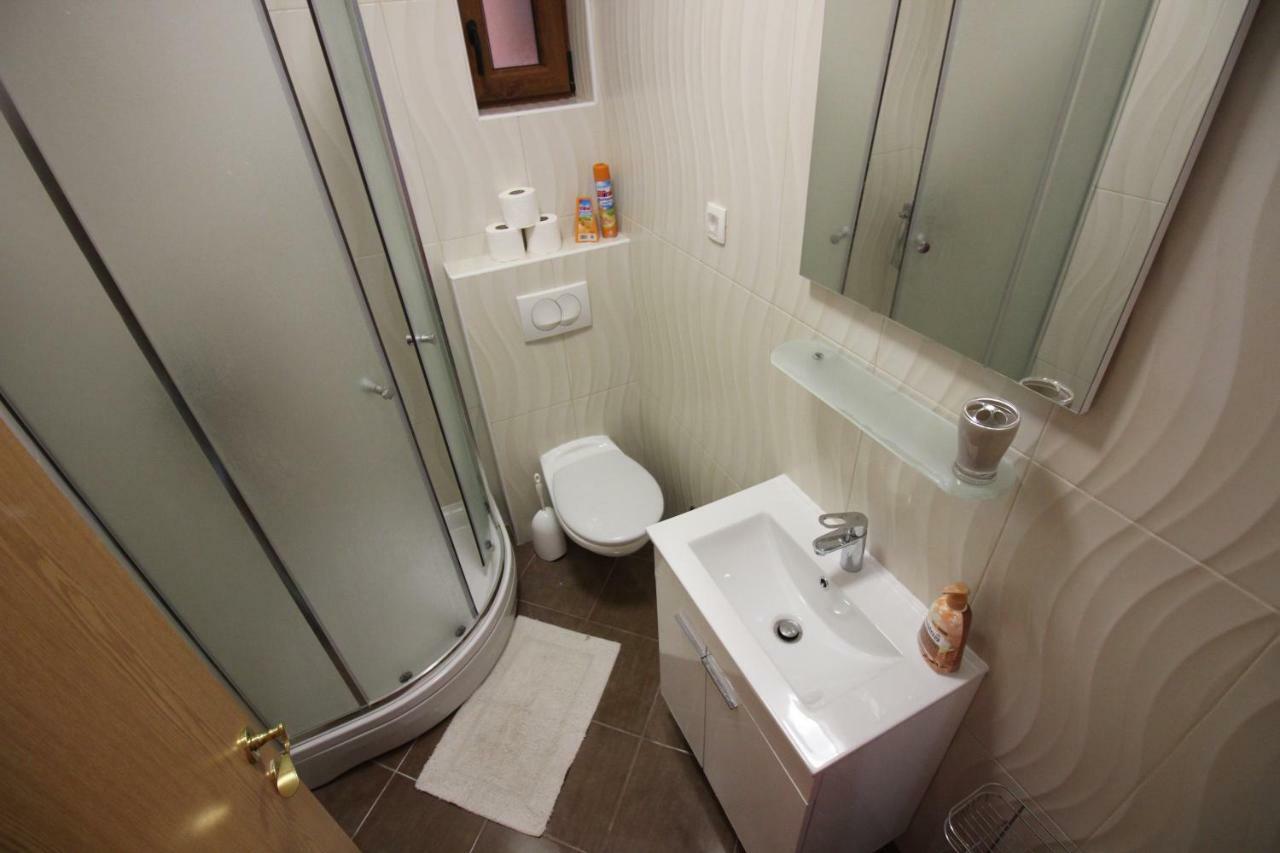 Apartmani Irena Novi Vinodolski Bagian luar foto